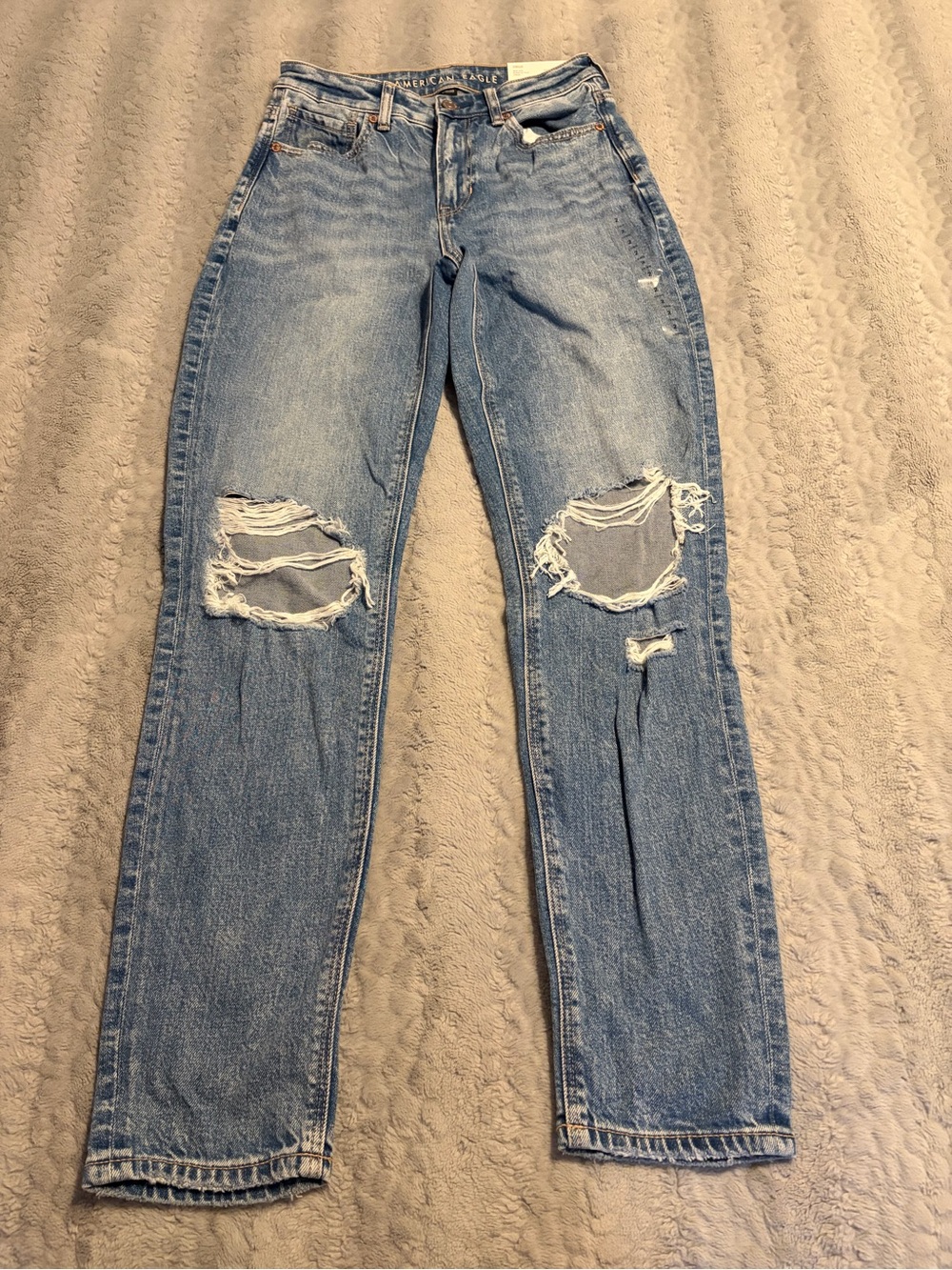 American Eagle Mom Jean Strigid